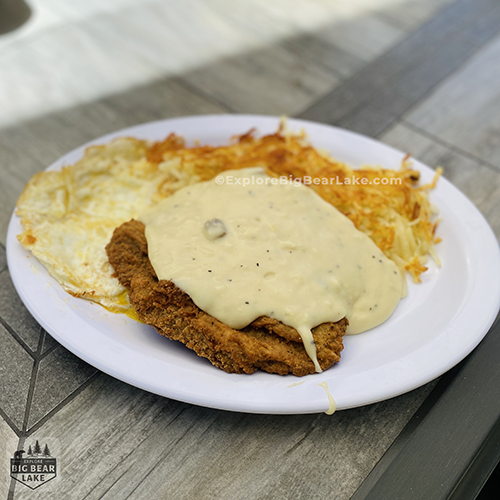 Breakfast_Thelmas_copyright_ExploreBigBearLake_dot_com _chicken fried steak with eggs and hashbrown on side